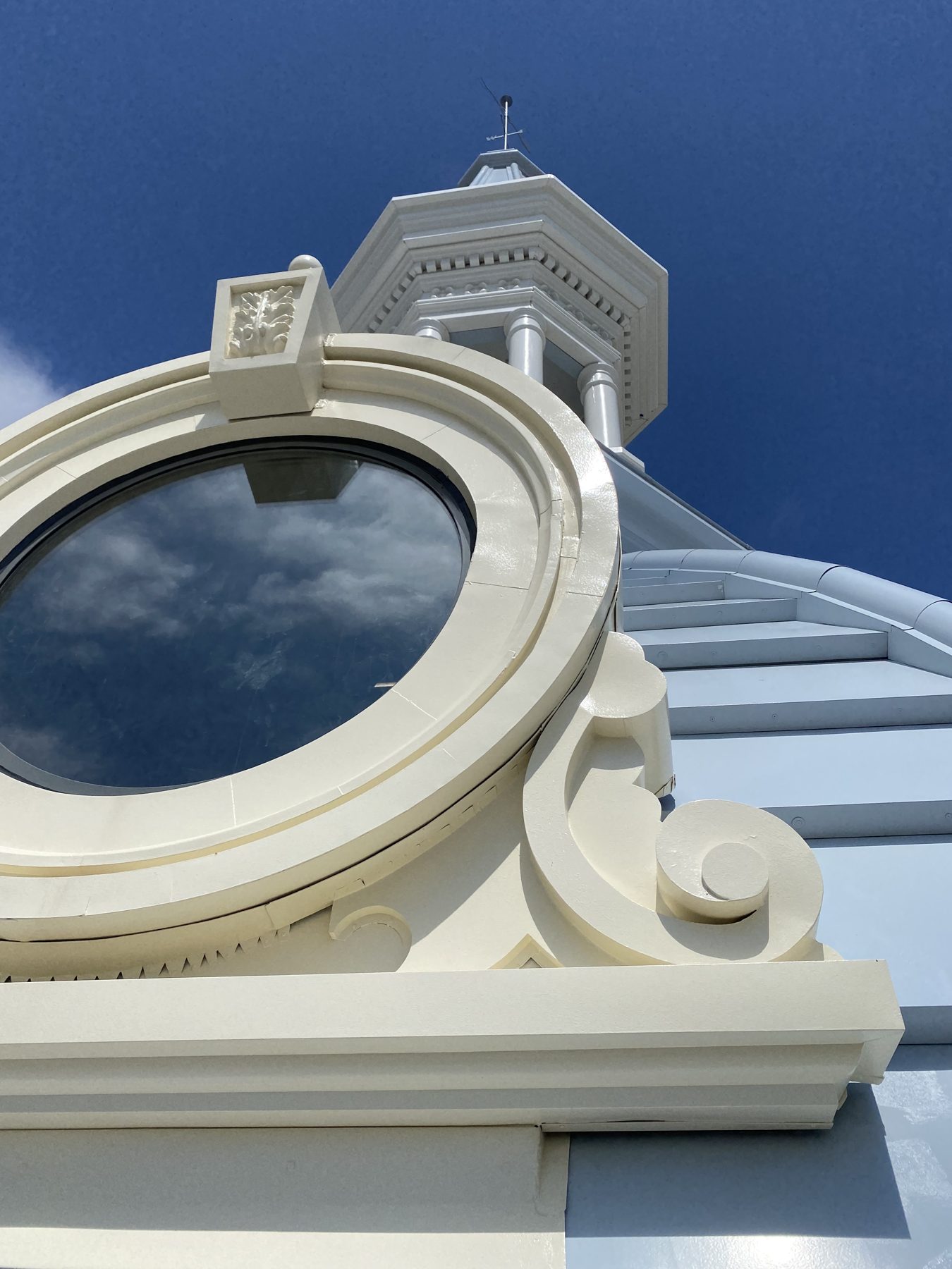 Restored Marshall County Courthouse oculus window and cupola in FRP